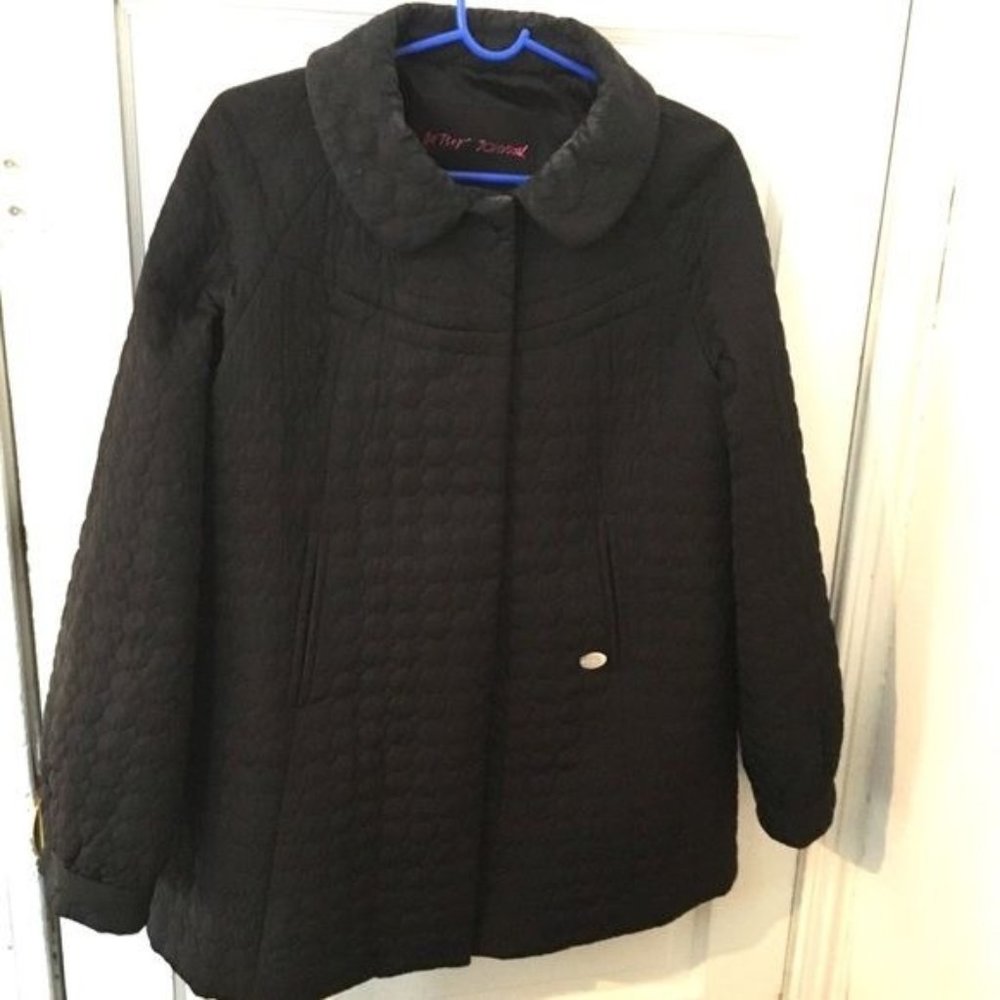 Betsey Johnson Quilted black coat size Large